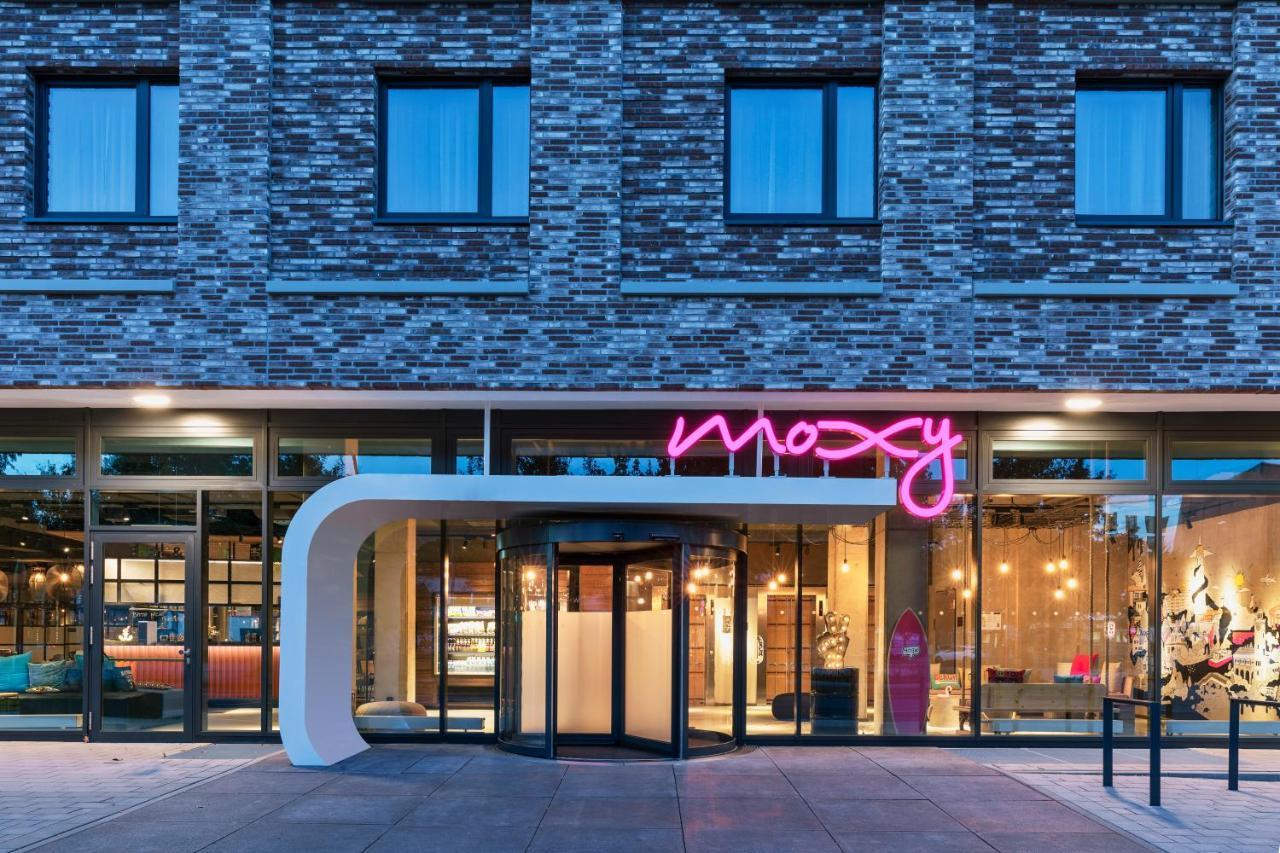 Moxy Hamburg City Kültér fotó