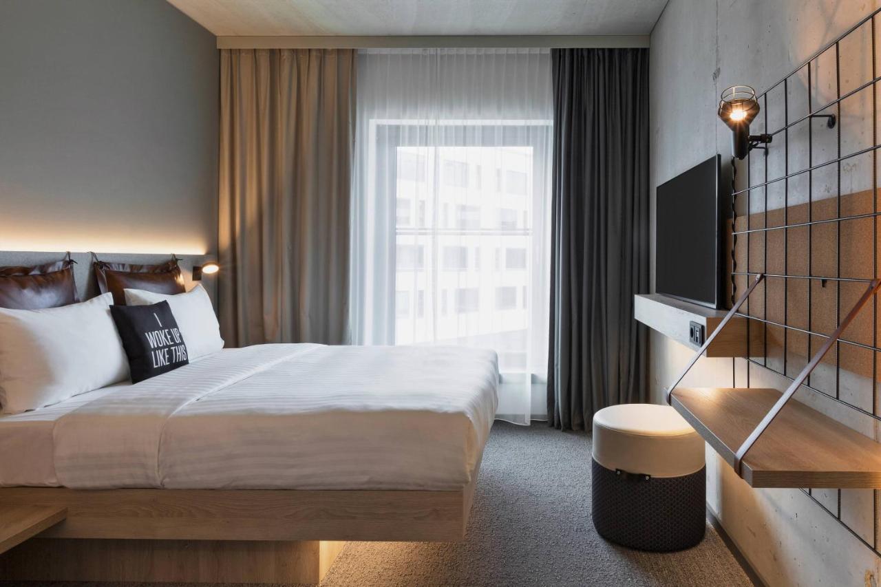 Moxy Hamburg City Kültér fotó