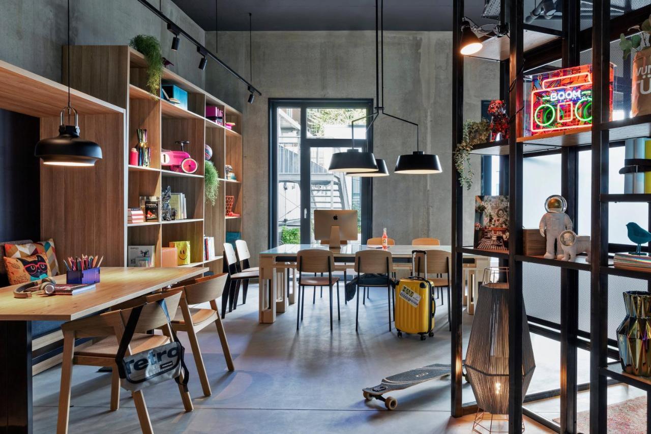 Moxy Hamburg City Kültér fotó